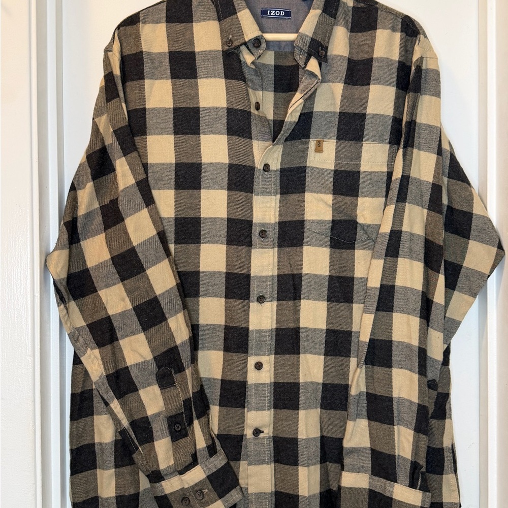 Izod Black and Tan Plaid Men's Shirt